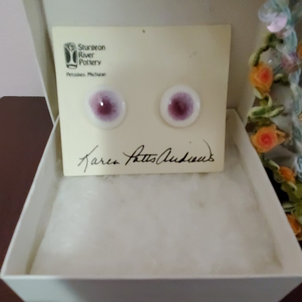 NWOT Hand made Earrings - Picture 2 of 2